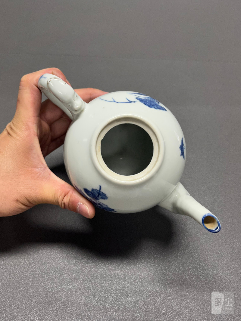 晚清-民国 青花花鸟纹执壶 - 图9